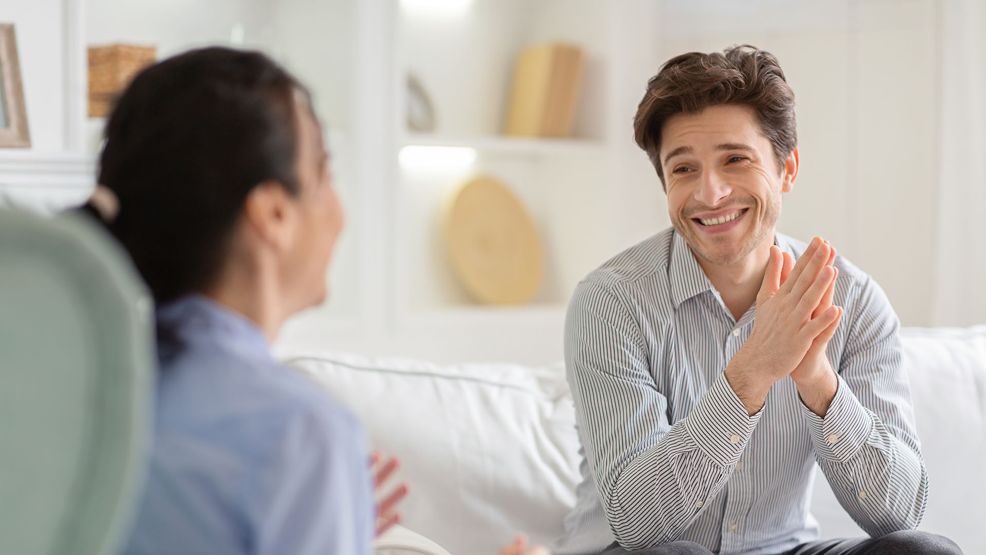 How to Talk to a Loved One About Starting Therapy